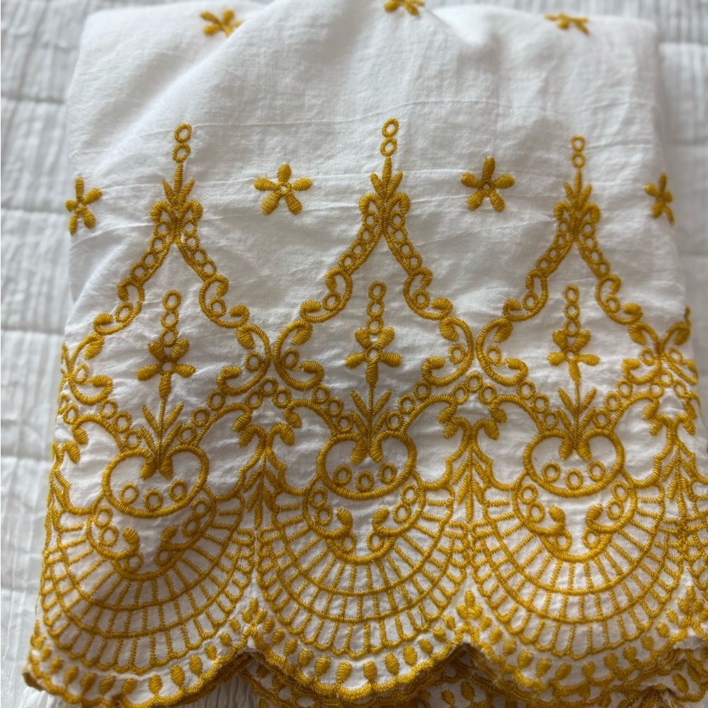 Anthropologie White Dress with Gold Embroidery - Picture 9 of 12